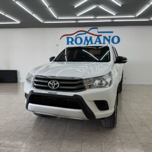 TOYOTA HILUX SR 4X2 2,4 2017