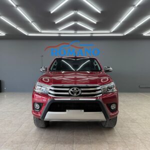 TOYOTA HILUX 4x4 SRX 2.8 MT 2016